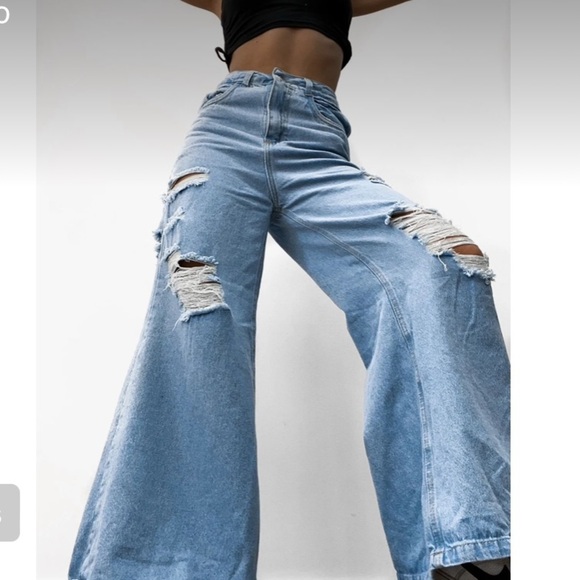 EMBRUJO Jean SASHA Distress Color Light Blue Size 36 Flare Long Legs 5 pockets - Picture 1 of 12